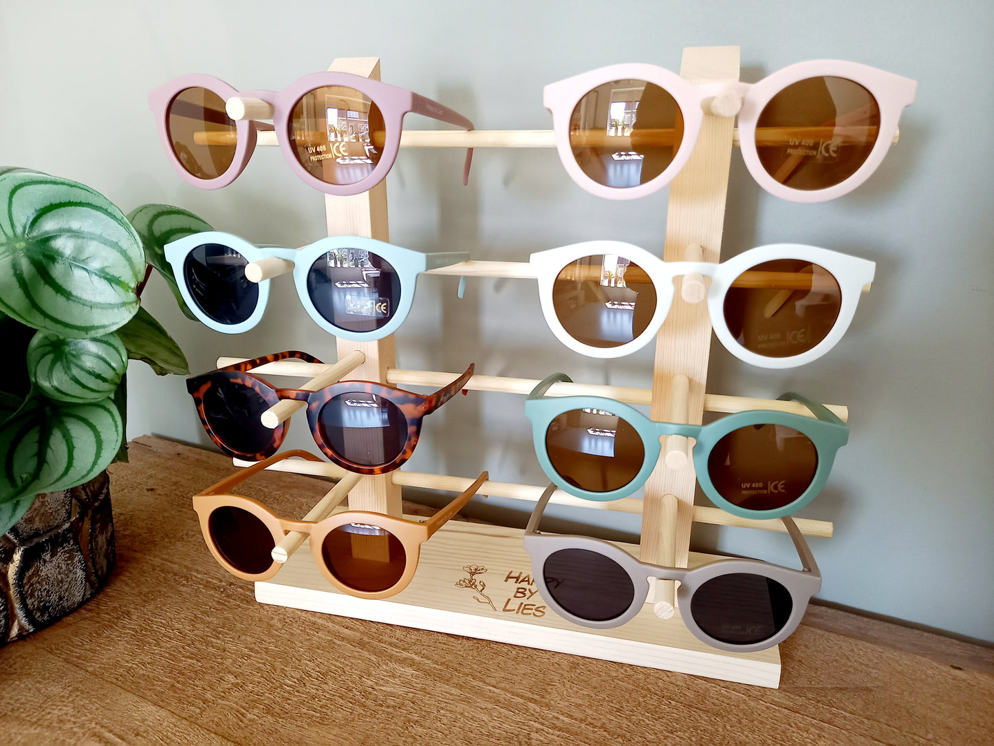 Houten zonnebrillen display