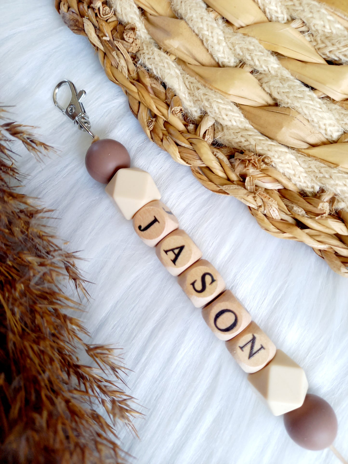 Sleutelhanger kies je kleuren zelf. Brownie/beige