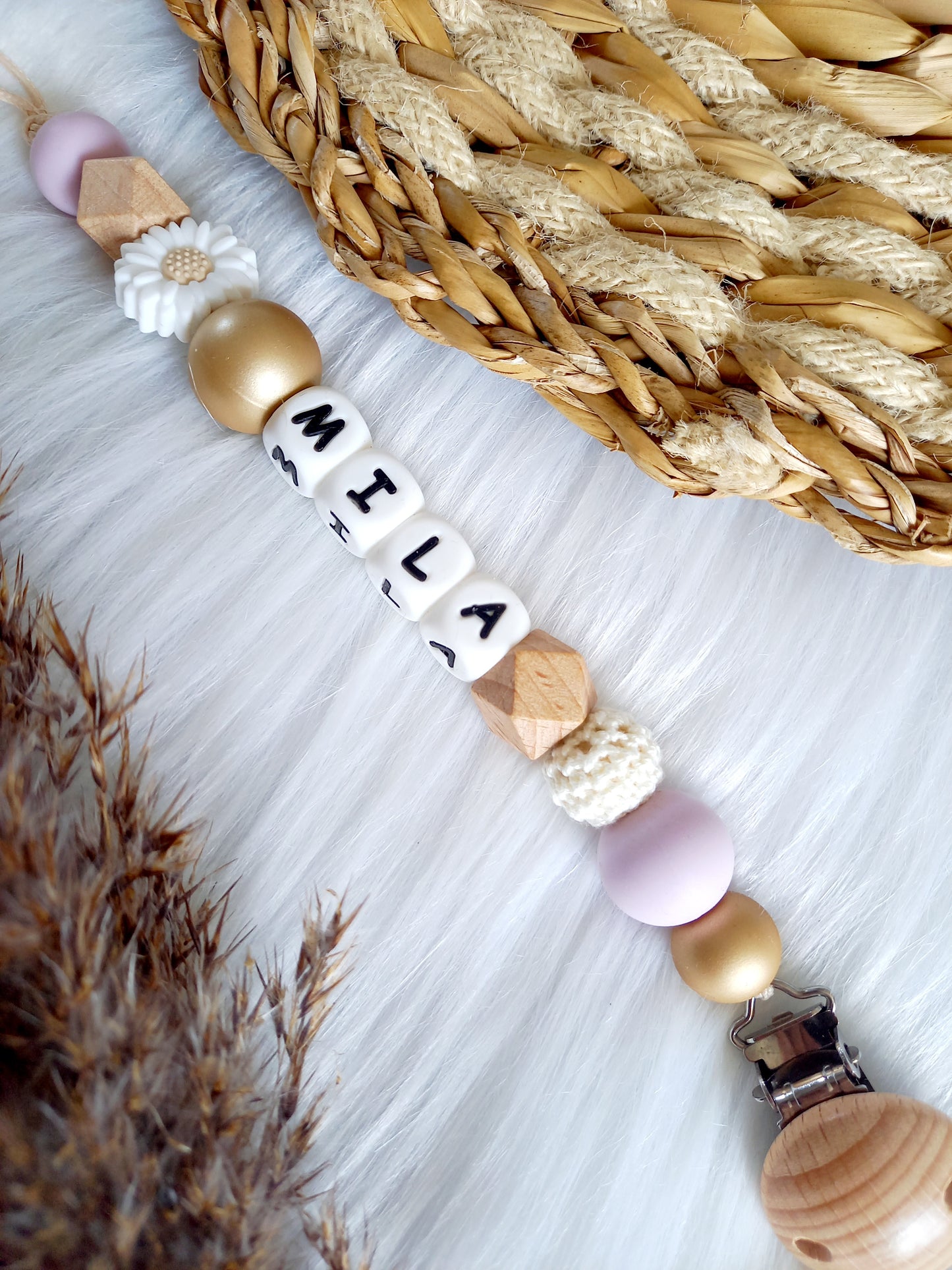Speenkoord met naam daisy lila/metallic goud