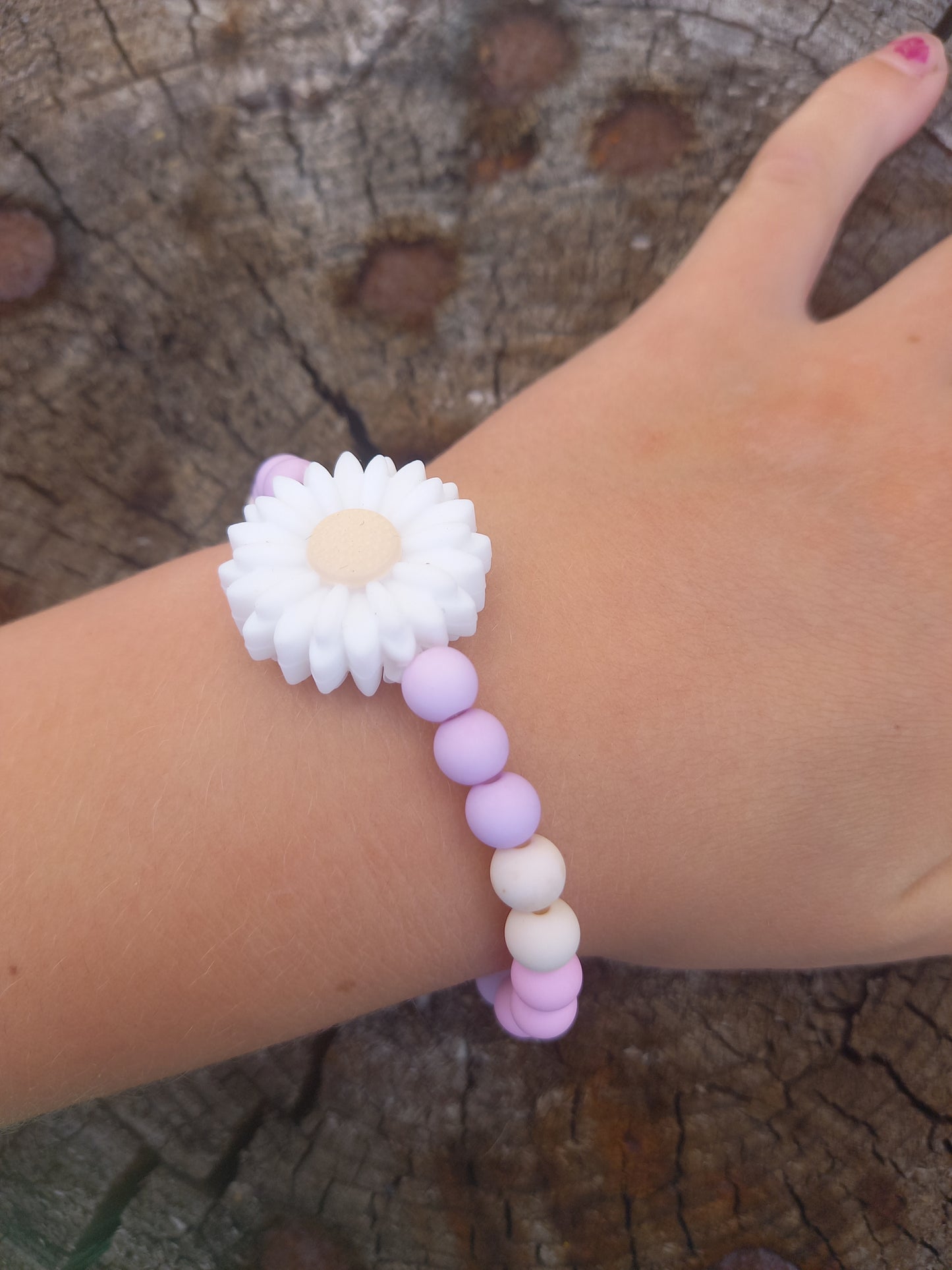 Kinderarmband madelief roze/lila