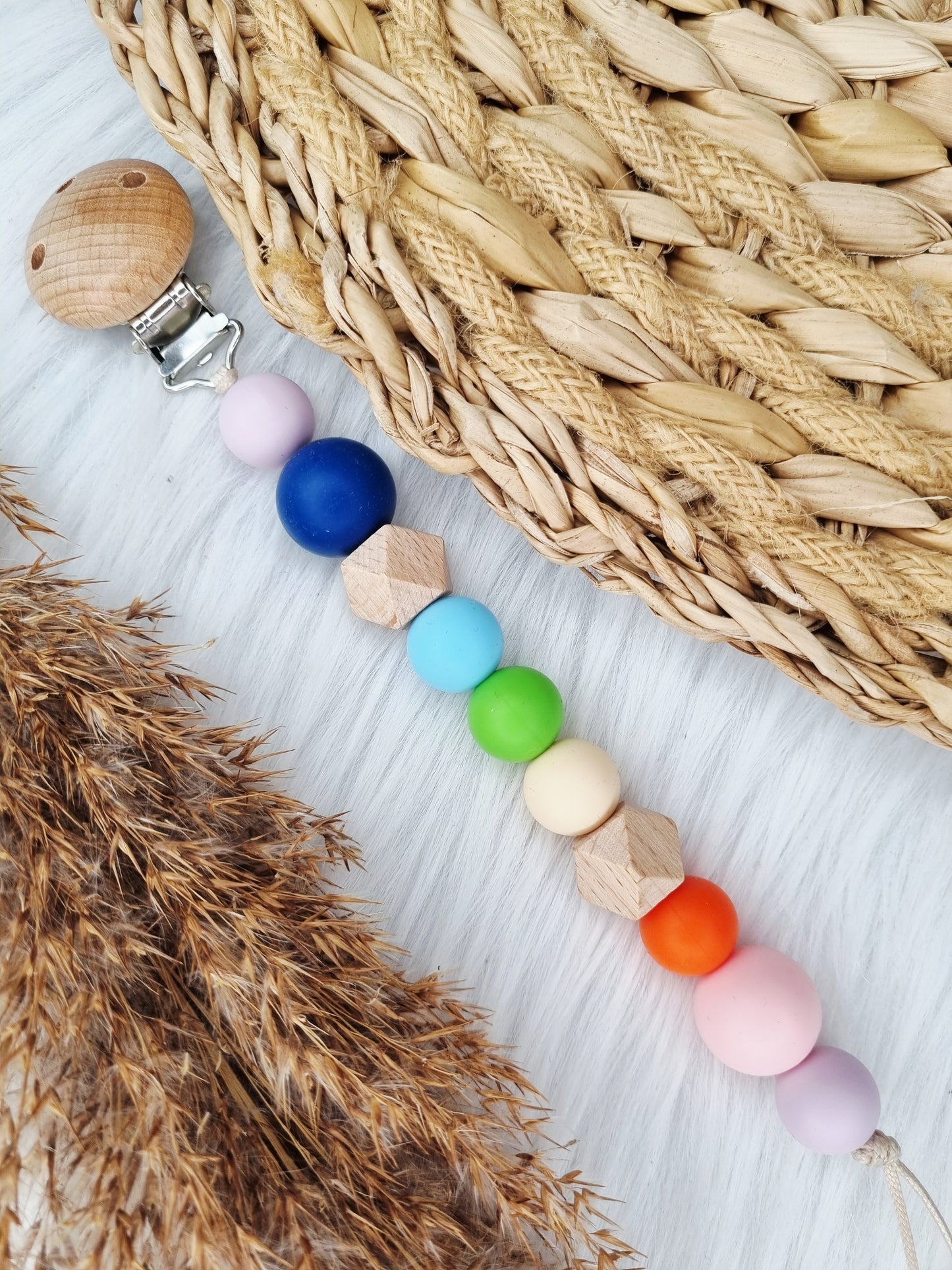 Attache-suce avec nom Daisy (choisissez vos propres couleurs)