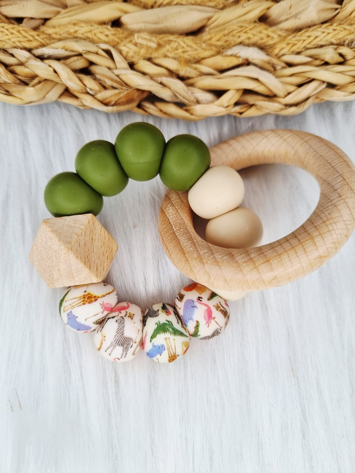 Bijtring - Safari, donkergroen, beige