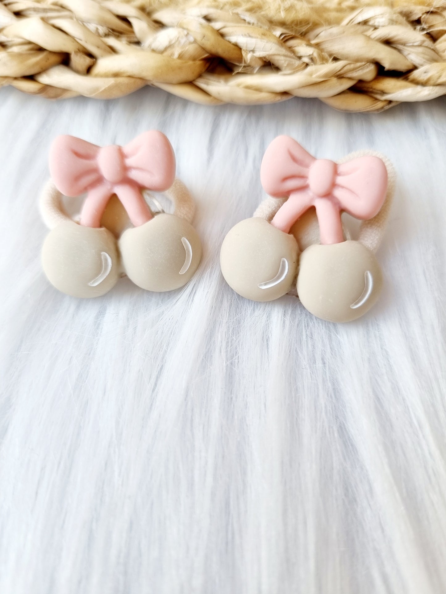 Mini haar elastiekjes Kersjes 2 stuks beige