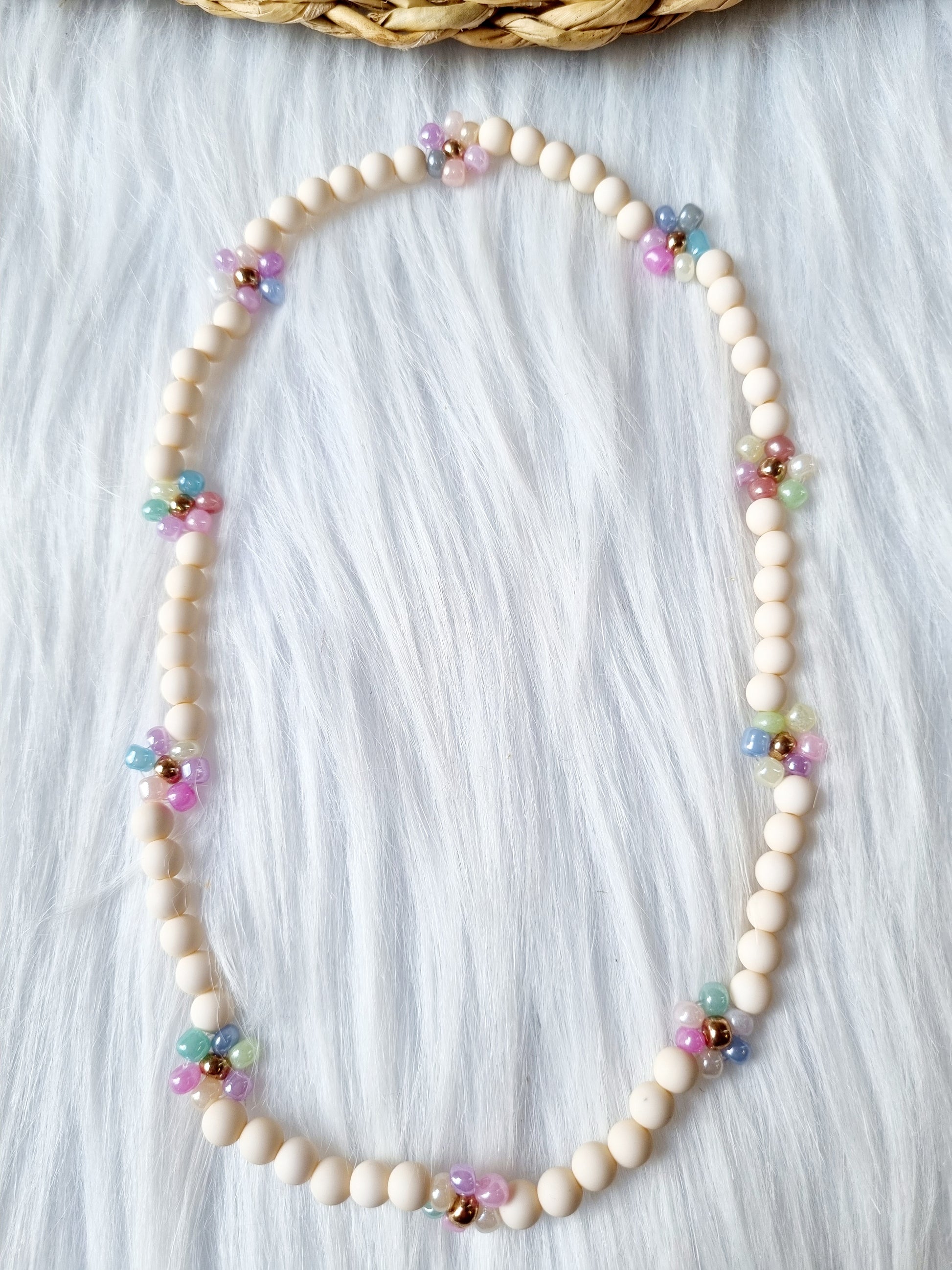 Daisy Kinderketting pastel off white