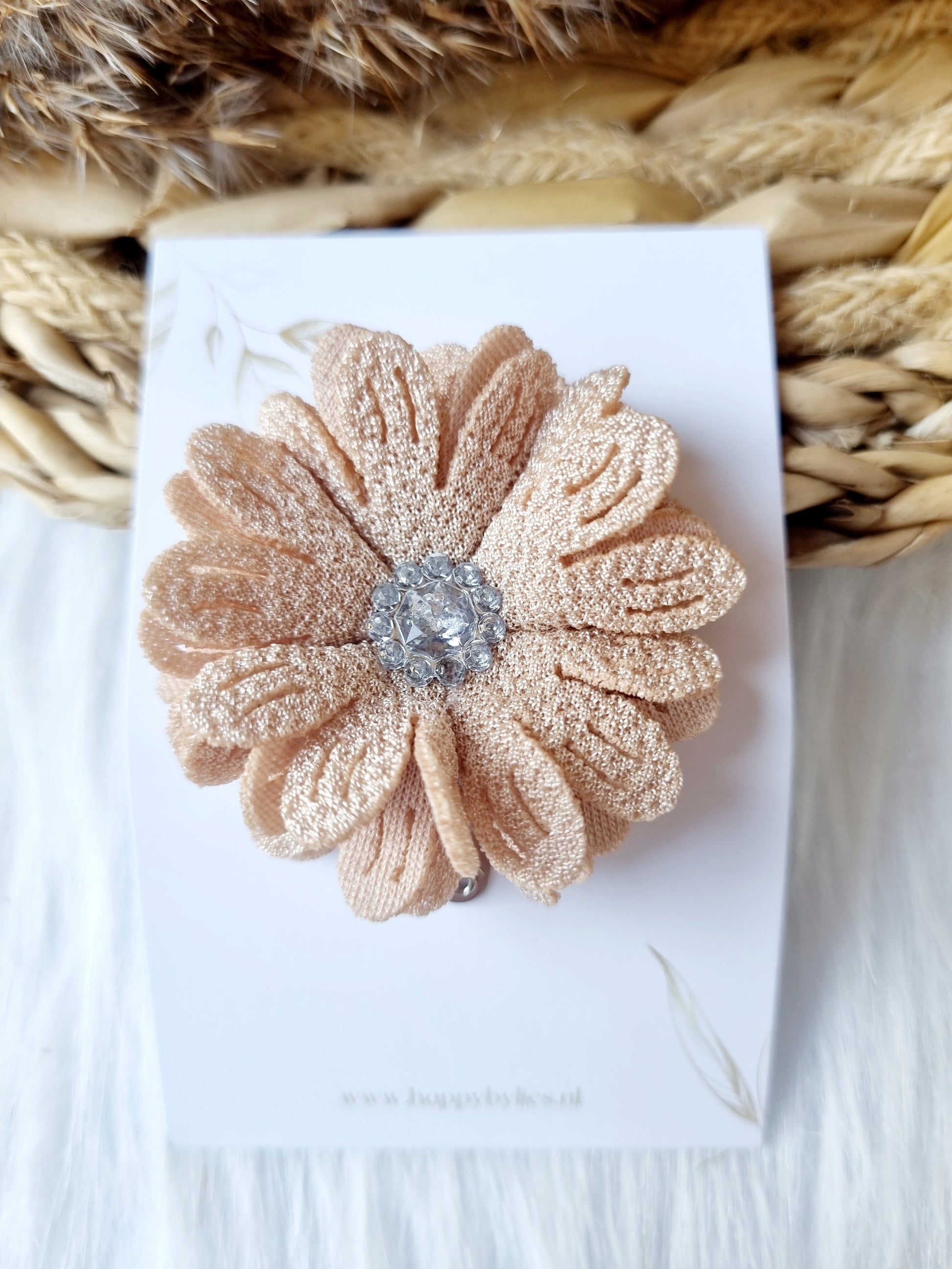 Haarspeldje Dahlia Diamond beige