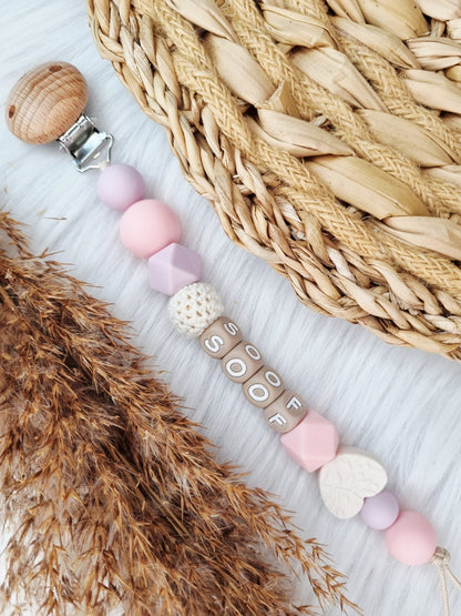 Speenkoord met naam Hart off-white, babypink, lila