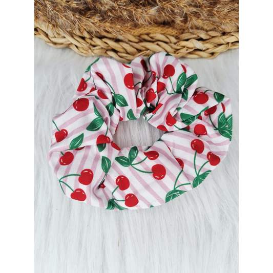 Scrunchie Cherry
