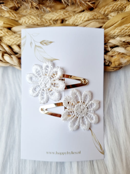Haarspeldje blossom wit 2 stuks