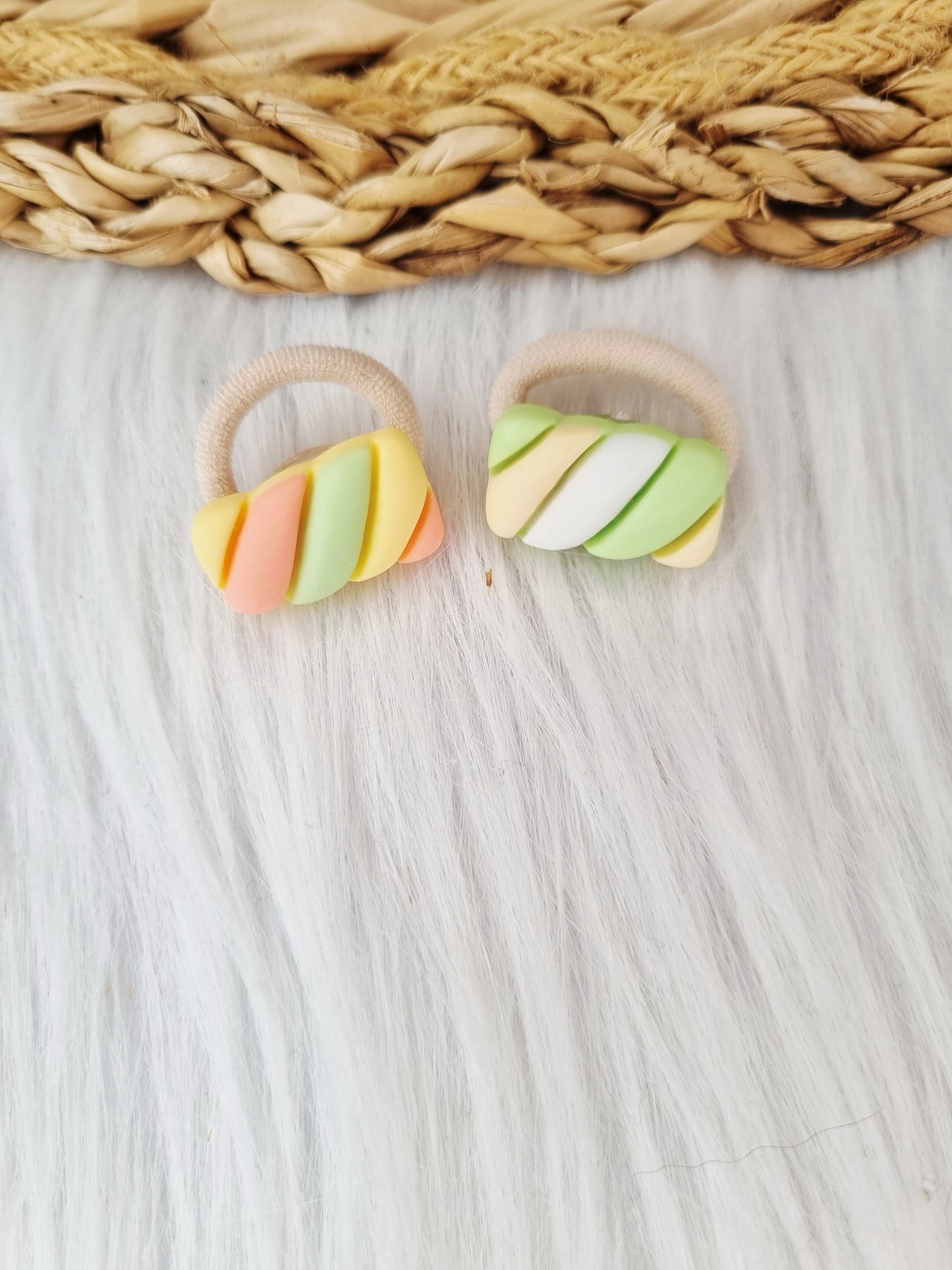 Mini haarelastiekjes spekje 2 stuks groen/geel