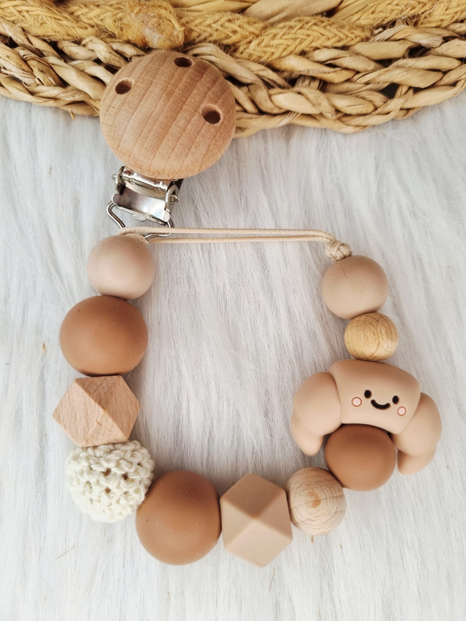 Speenkoord met naam Croissant mokka, peach brons