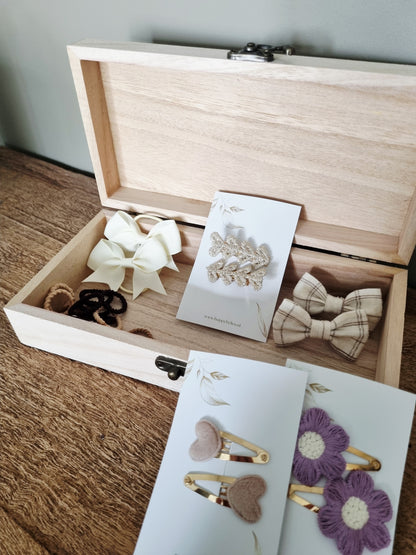 Gepersonaliseerd houten haarspeldjes kistje met naam