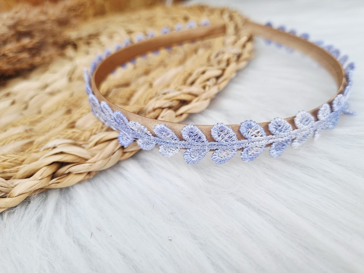 Diadeem hearts blauw wit