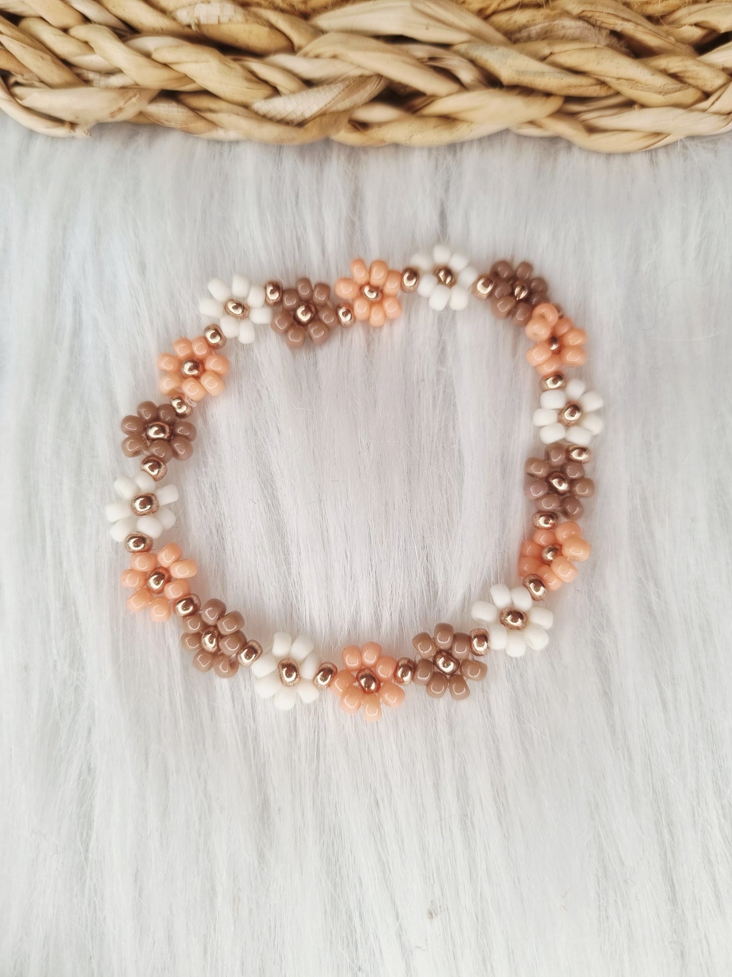 Daisy armband – Miyuki kralen taupe,wit,zalm
