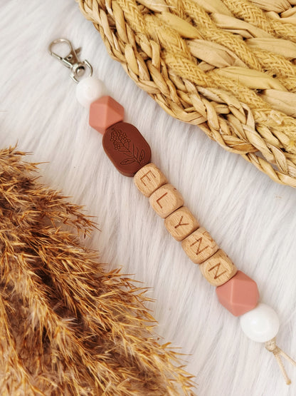 Sleutelhanger Figuurtje (Jouw eigen ontwerp) ovaal bruin, glossy wit, powderblush