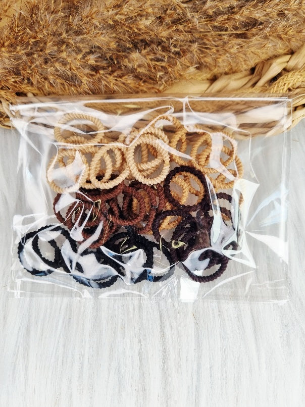 Mini haarelastiekjes nude ribbel 50 stuks