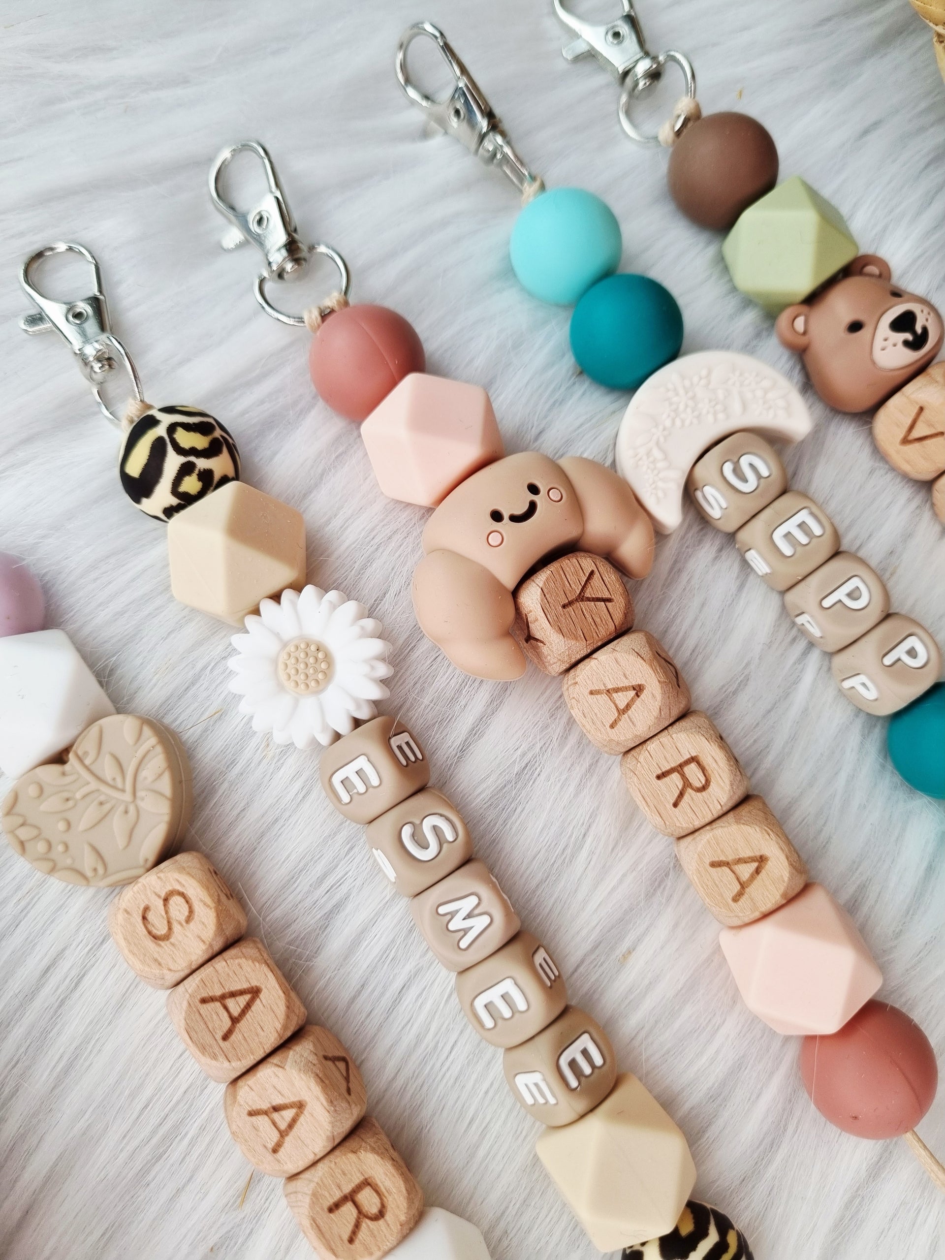 Sleutelhanger met Kraaltjes - Hand - All the Luck in the World Sleutelhanger met Kraaltjes - Hand - All the Luck in the World