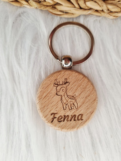 Houten sleutelhanger met naam (gegraveerd) hert