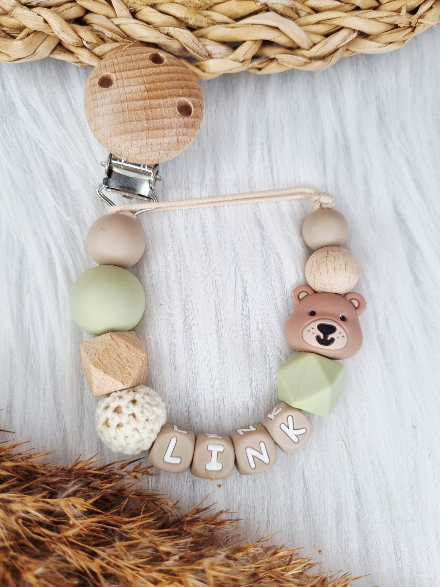 Speenkoord met naam en figuurtje (Jouw eigen ontwerp) beer, klei, sage