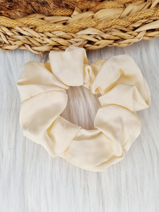 Satijnen Scrunchie Creme
