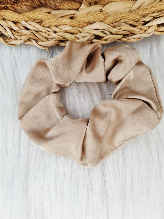 Satijnen Scrunchie Beige