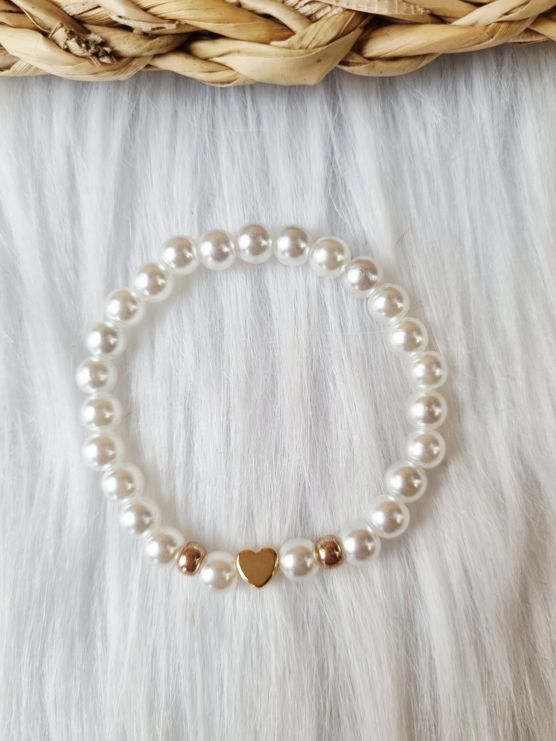 Kinder armband Pearl hart wit