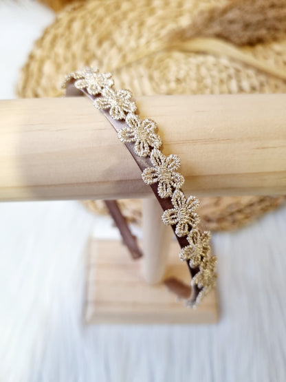 Diadeem gold flower