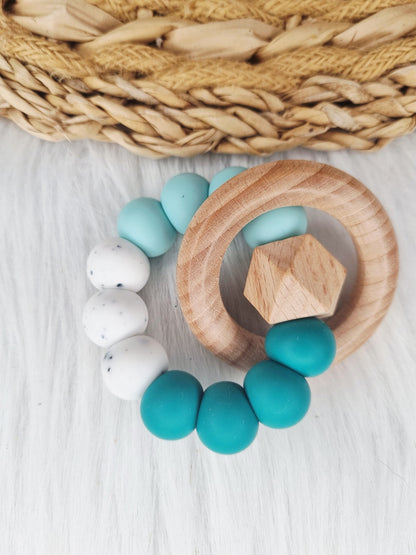 Bijtring met naam - Turquoise, emerald, grit