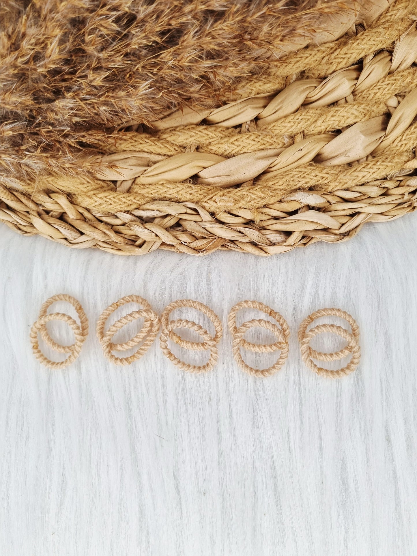 Mini haarelastiekjes ribbel 10 stuks creme