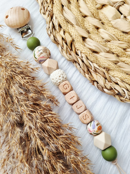 Speenkoord met naam safari,donkergroen,beige