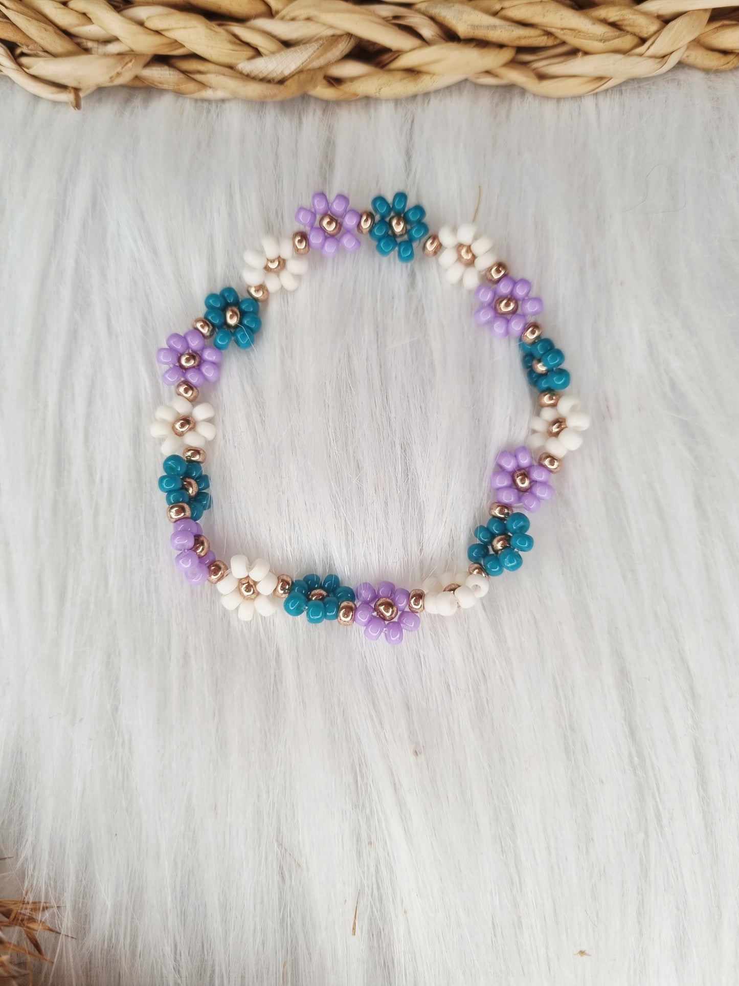 Daisy armband – Miyuki kralen paars,wit,emerald