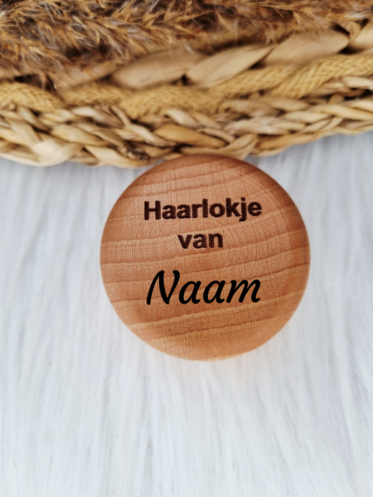 Houten haarlokdoosje (gegraveerd)