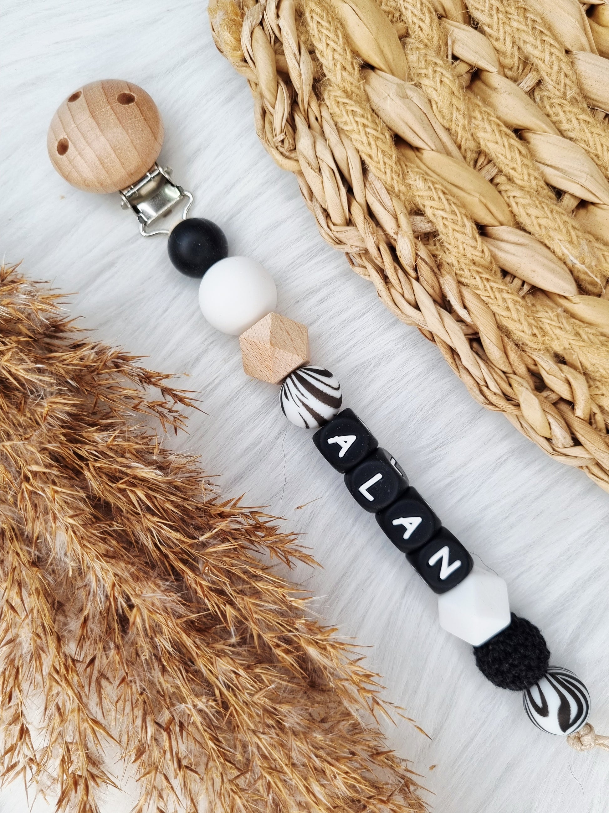 Speenkoord met naam - Zebra, wit, zwart