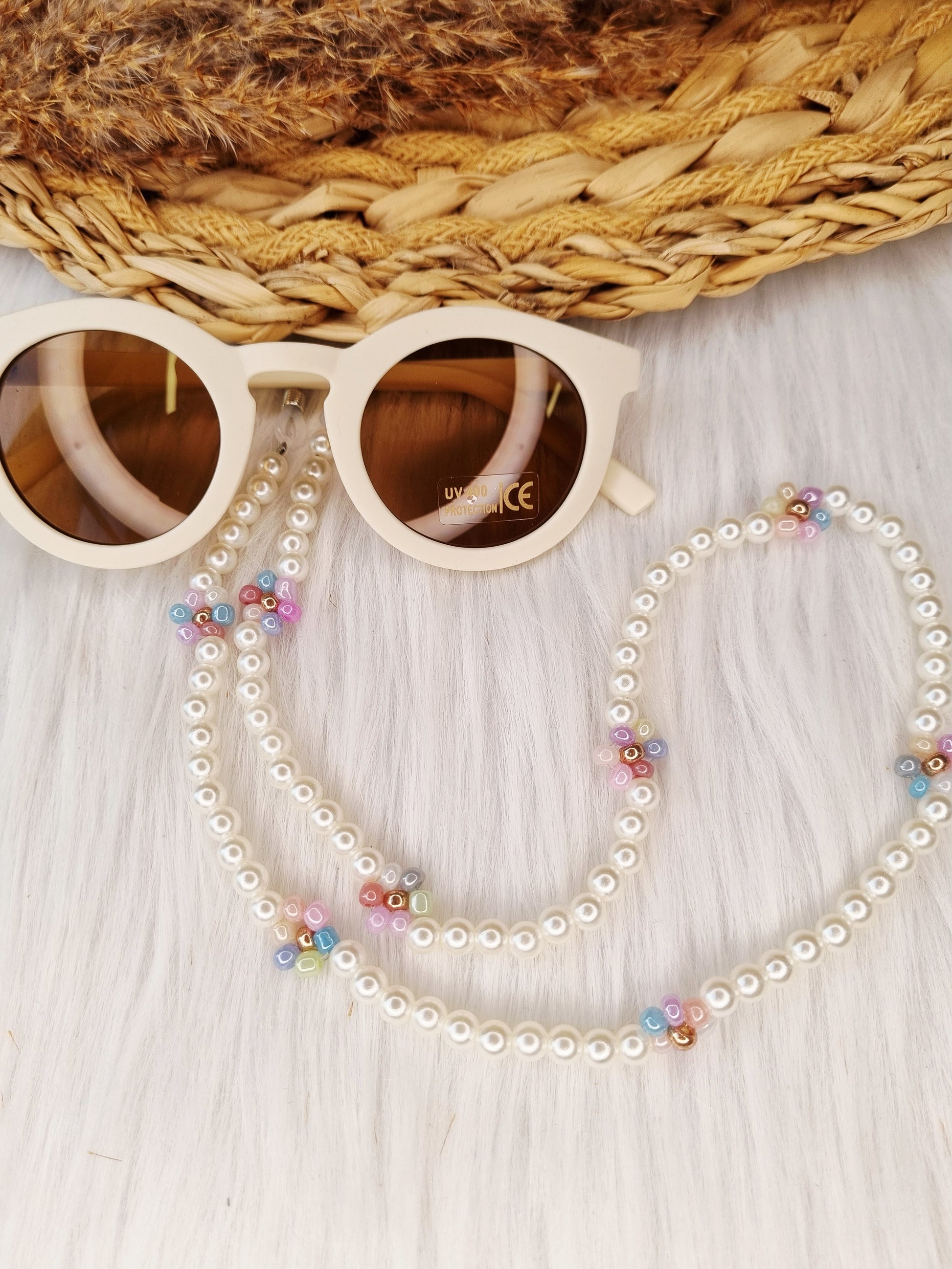 Zonnebrilkoord Daisy pearl wit-pastel